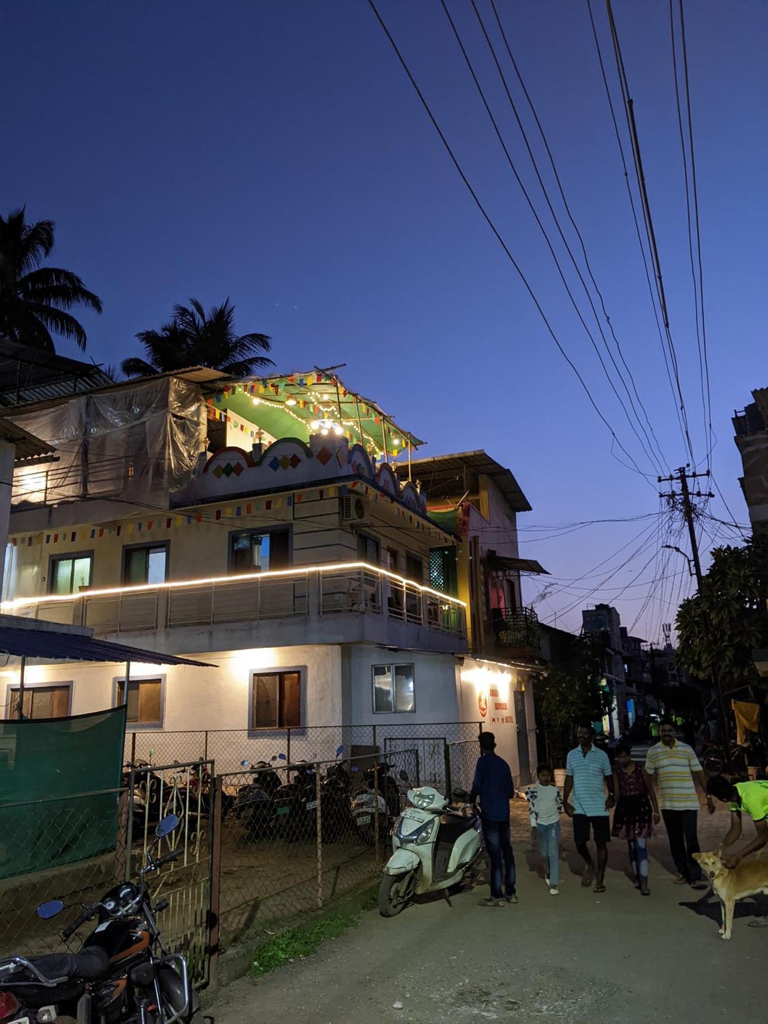 Awaara Backpackers Hostel, Alibág Kültér fotó